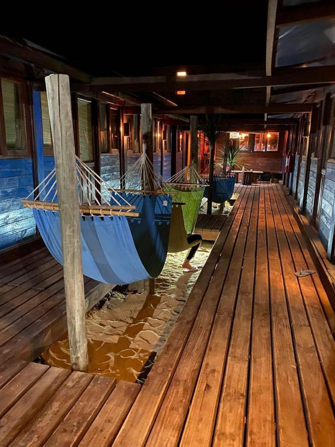Mar De Fondo Hostel Пунта-дель-Діабло Екстер'єр фото
