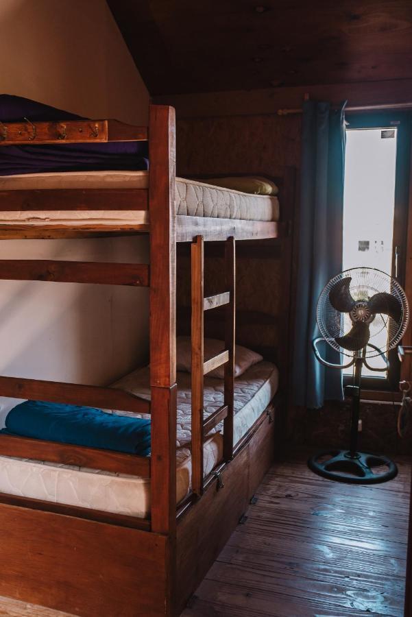 Mar De Fondo Hostel Пунта-дель-Діабло Екстер'єр фото